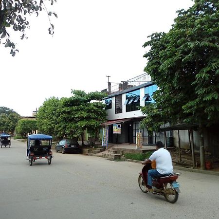 Hospedaje Independencia Pucallpa Exterior photo