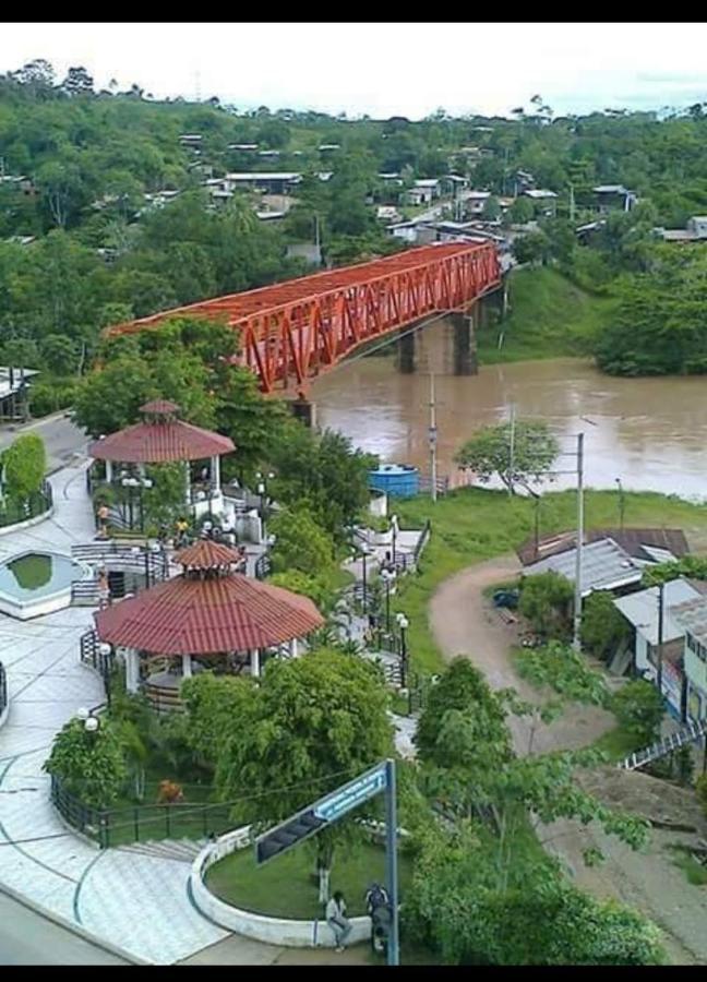 Hospedaje Independencia Pucallpa Exterior photo